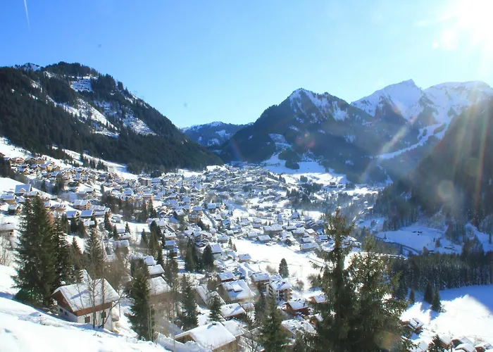 In With Stunning Mountain Views شقة شاتيل